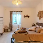 Mara By Interhome *