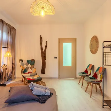 Appartement Mara By Interhome Carriola