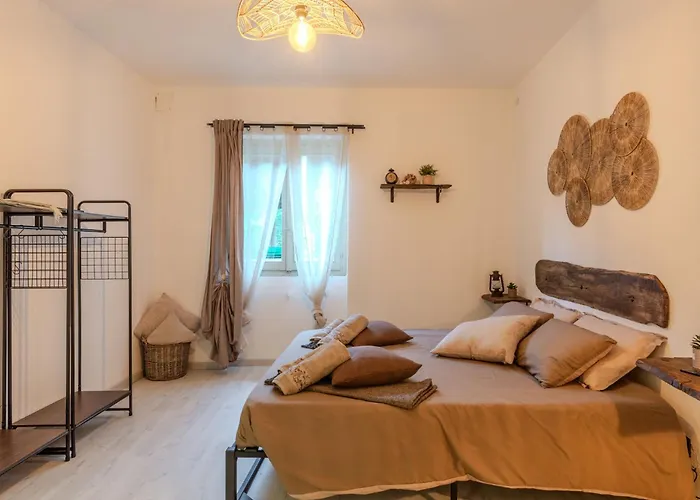 Mara By Interhome *