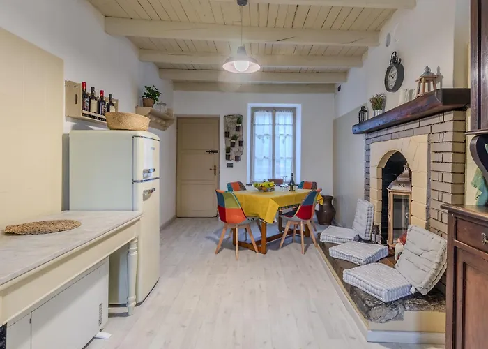Mara By Interhome